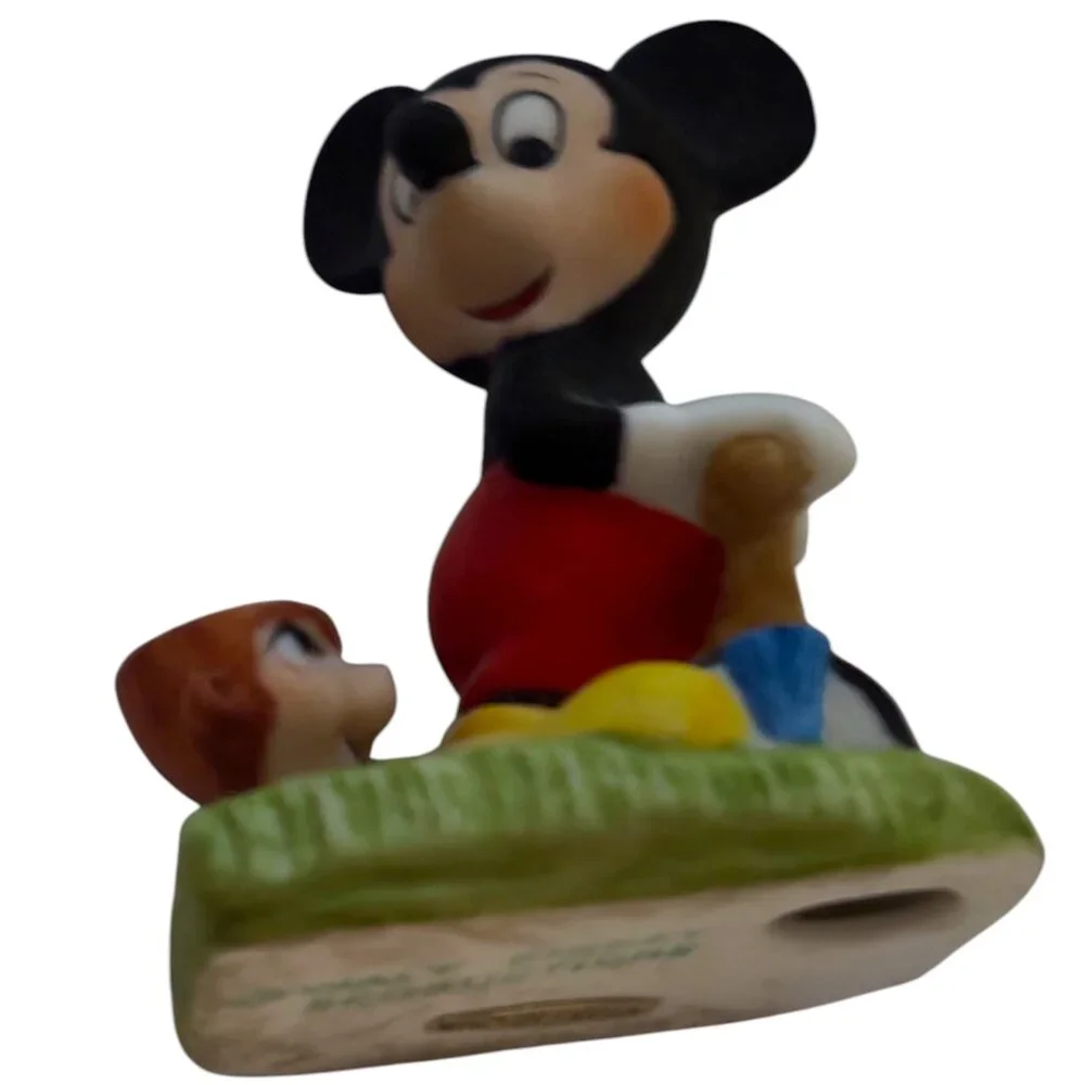 Walt Disney Productions Vintage 1977 Mickey Mouse mowing the lawn‎ mini figurine